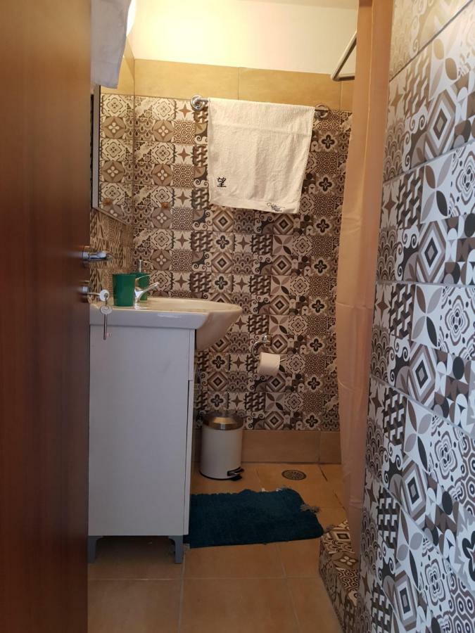 Petra & Elato Art Hotel Valtessiniko Exteriör bild